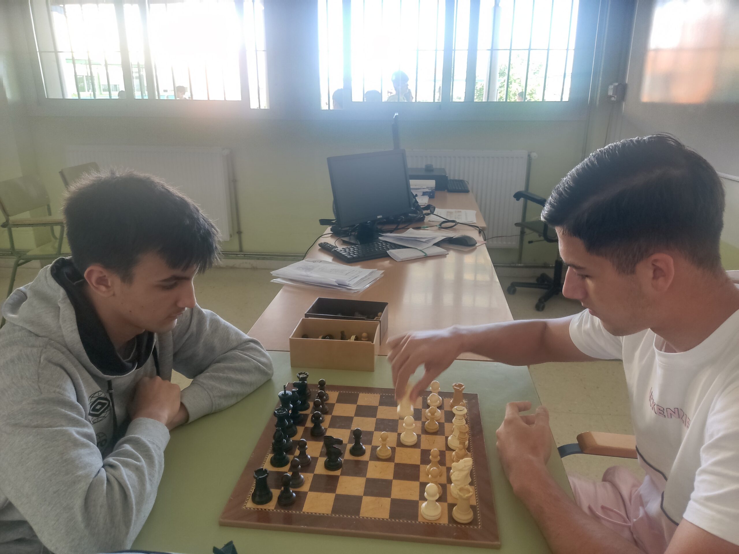 GANADOR IX TORNEO AJEDREZ (CATEGORÍA 3º Y 4º ESO) – IES Profesor Juan ...